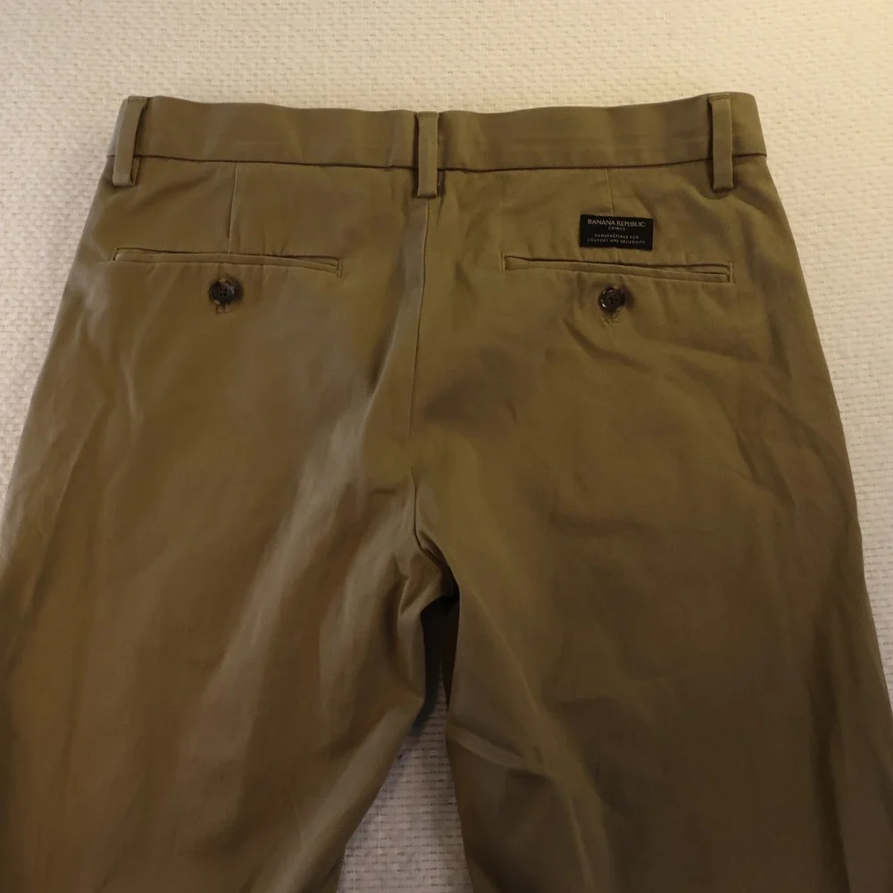 Banana Republic Mens 30x32 Aiden Slim Fit Chinos Olive Green S/795219-00